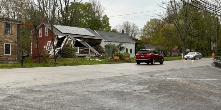 Fatal injuries reported after vehicle crashes into house in Killingly