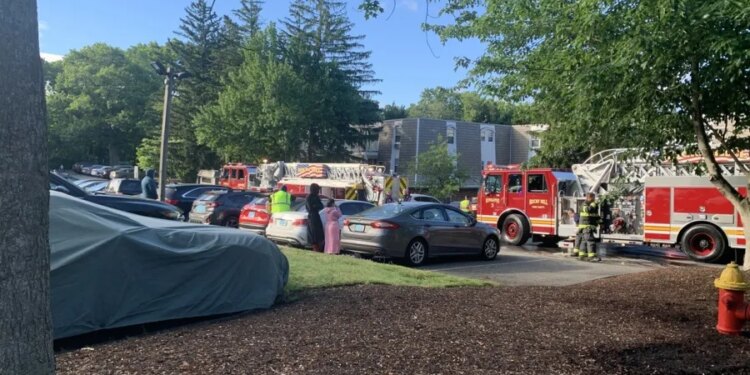 No injuries reported after fire at Rocky Hill condo complex