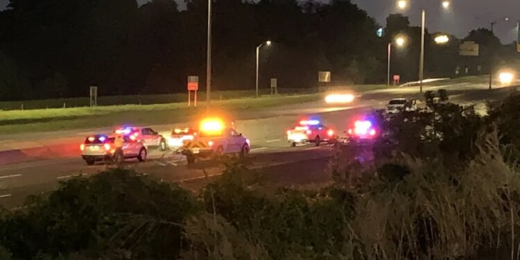 Portion of I-91 North closed in East Windsor after pedestrian struck by vehicle