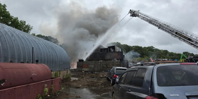 Fire breaks out at Southington auto parts business