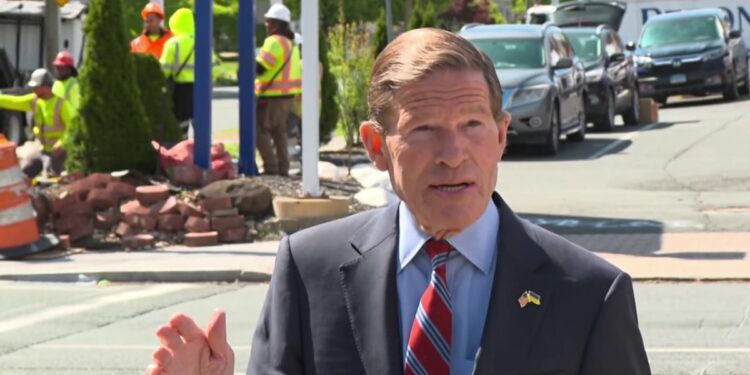 Blumenthal pushes to lift federal gas tax as prices rise amid Iran conflict