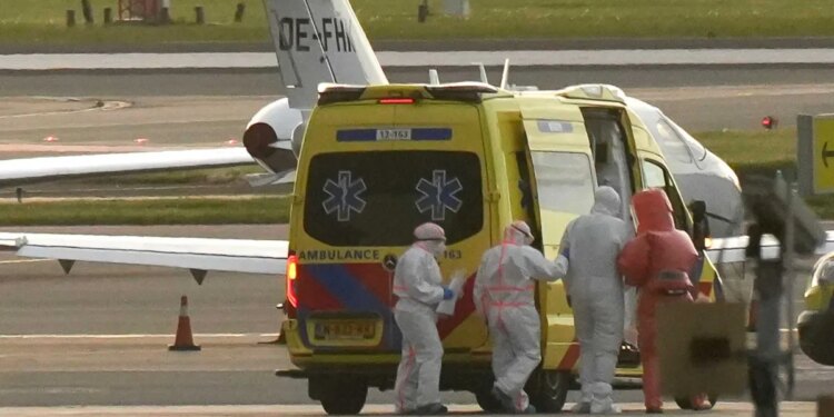 U.S. monitoring hantavirus cruise passengers; dozens left ship after 1st death