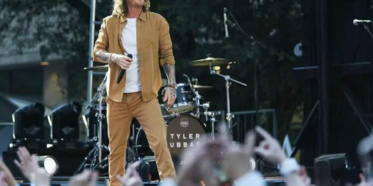 Tyler Hubbard to perform at 2026 Durham Fair
