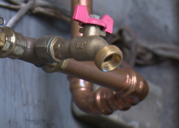 Water discoloration possible in Seymour following water main break on main road