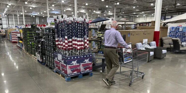 What is — and isn't — open for Memorial Day 2026?
