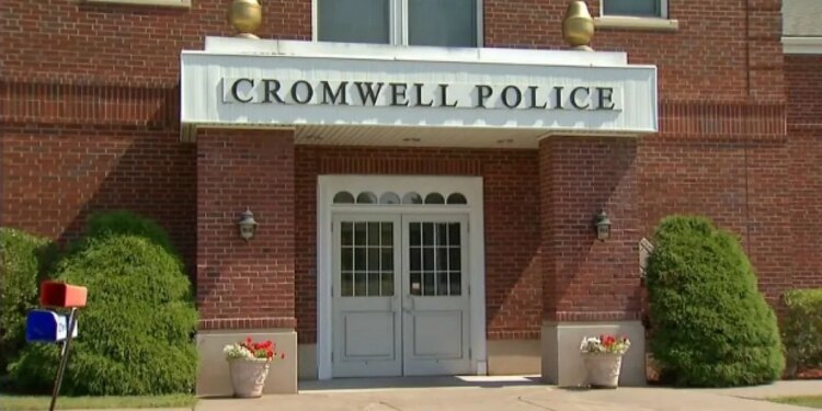 Motorcycle driver injured after crash in Cromwell