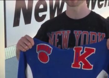 'Let's sweep 'em!': Anticipation grows for Knicks fans in Connecticut ahead of MSG finals game