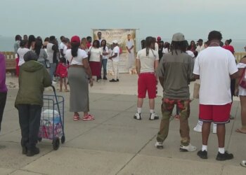 'This family is loved': West Haven community gathers for candlelight vigil after fatal shooting of 2 brothers 