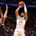 Miami Heat acquire Giannis Antetokounmpo in blockbuster trade with Bucks, according to reports