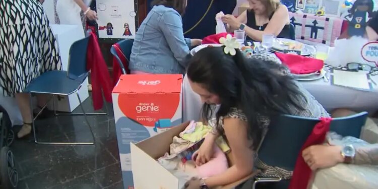 Connecticut nonprofit gives baby shower to dozens of military mothers-to-be