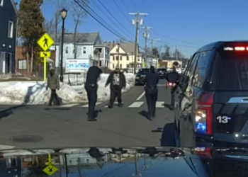 Former Hartford police officer charged in Steven Jones shooting death to be arraigned