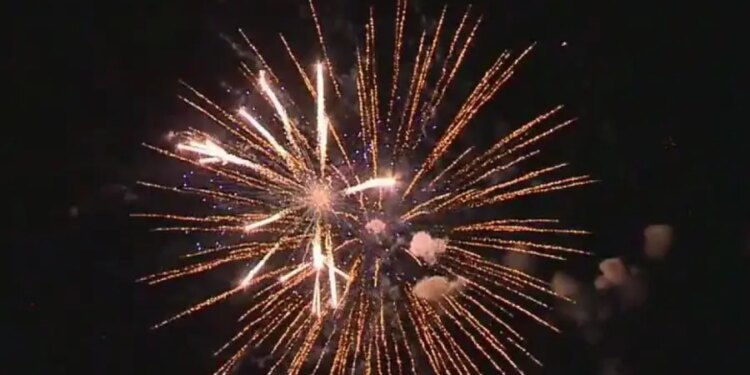 GUIDE: 2026 Fourth of July fireworks and festivals in Connecticut