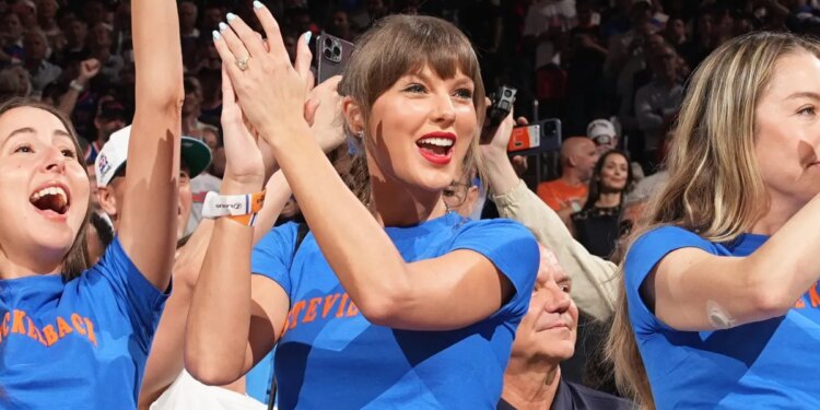 Welcome to New York! Taylor Swift attends Game 4 of NBA Finals at MSG