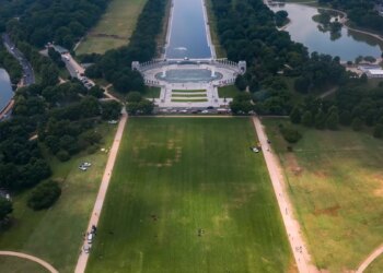 Giant ‘8647' numbers appear on National Mall grass