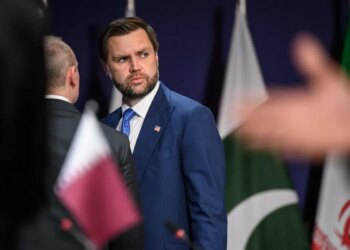 U.S. and Iran negotiators enter 2nd day of talks after rough start