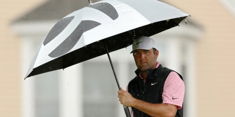 Play suspended at Travelers Championship due to weather