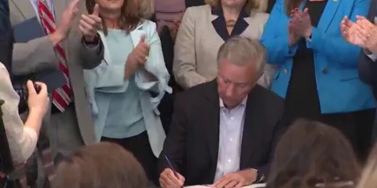 Gov. Lamont signs into law new protections against AI use