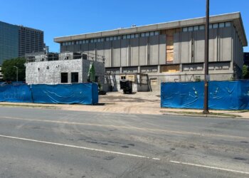 Hartford mayor disputes AI data center rumors as residents call for transparency
