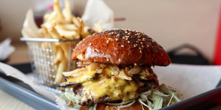 TAC Burger: Wave Hill Breads Owner Opens Smash Burger Spot in Norwalk
