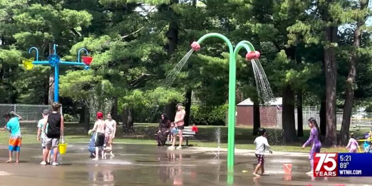 LIST: Where to find splash pads in Connecticut this summer
