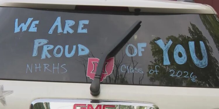 Moodus teachers celebrate graduating seniors 6 years after COVID