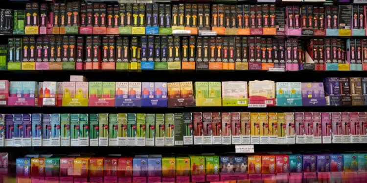 New Haven schools to begin educational initiative addressing teen vaping, nicotine use