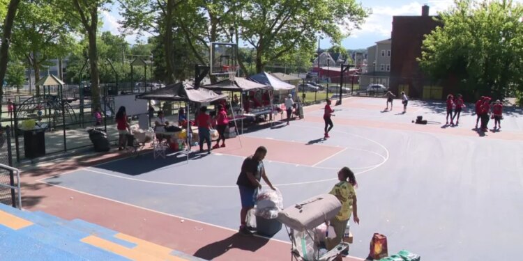 Nonprofit hosts cookout for fathers in the Waterbury area