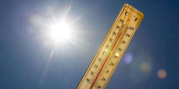 Places to stay cool during extreme heat in Connecticut