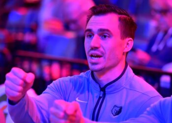 Spurs coaching staff getting boost from Granby's Noyes