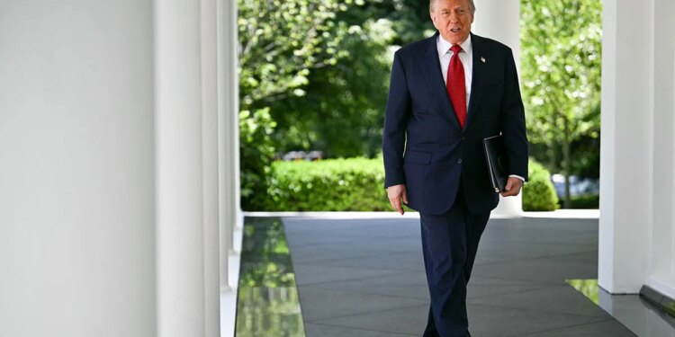 House votes to rebuke Trump over war with Iran