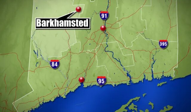 Vehicle enters water off Route 219 in Barkhamsted: State police