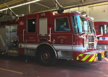 12 people displaced in West Hartford apartment fire