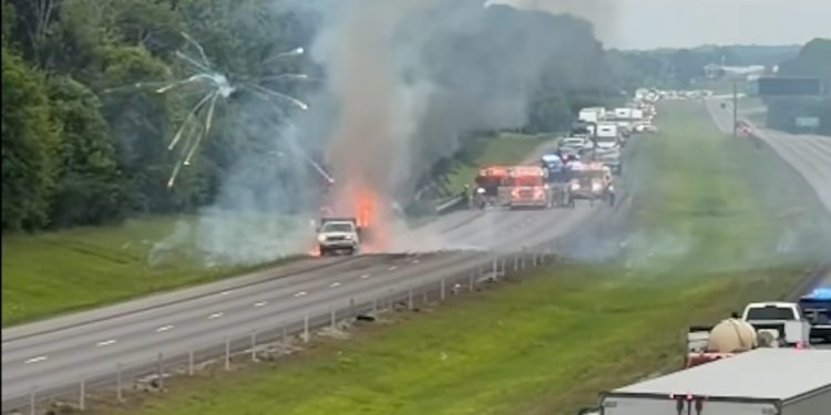 Trailer carrying fireworks ignites in spectacular display on Tennessee highway