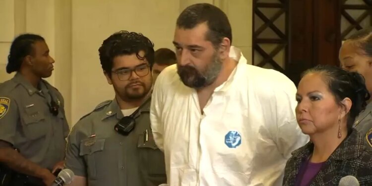 Branford man headed to prison for beating 12-year-old son to death, attempting to kill daughter