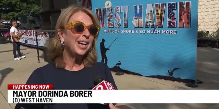 Connecticut families have fun at Savin Rock Festival in West Haven