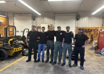 DEEP crew back home after helping fight Canadian wildfires