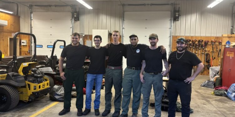 DEEP crew back home after helping fight Canadian wildfires