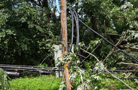 Eversource discusses Connecticut power restoration progress amid storm cleanup