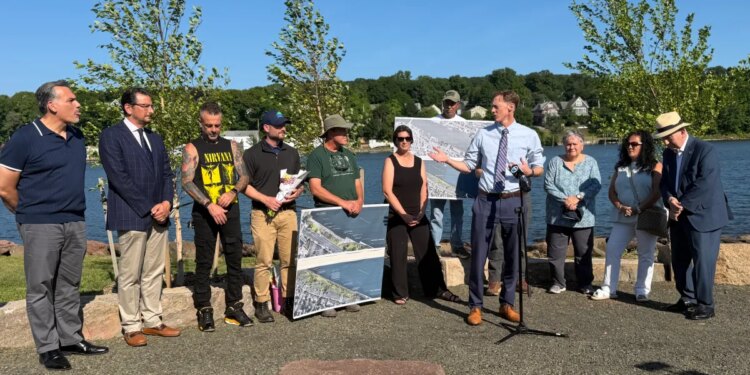 ‘It's a neighborhood effort': Improvements made to Quinnipiac River Park