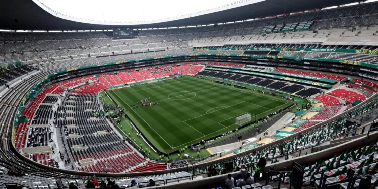 Live updates: Mexico-England World Cup start delayed for one hour