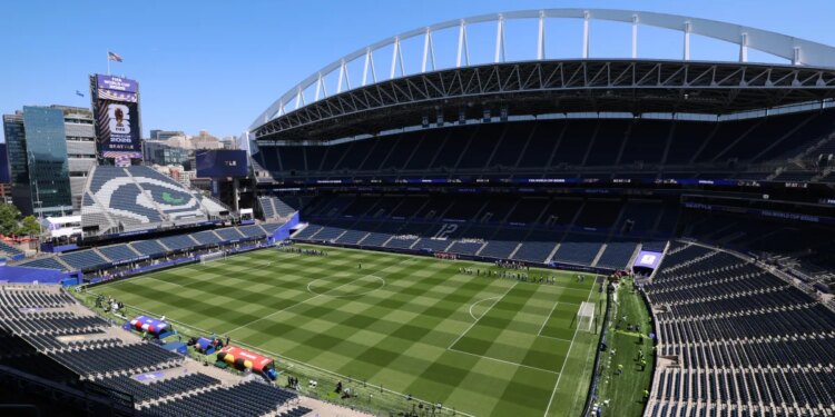 Live updates: USA facing Belgium in World Cup Round of 16 game