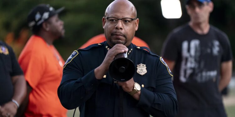 Seattle police chief resigns days after food festival shooting