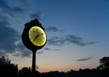 If permanent daylight saving time bill passes, will Connecticut be impacted?