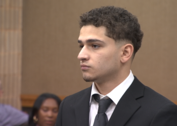 Judge rules that Raul Valle will face new trial in 2022 fatal stabbing of Shelton teen