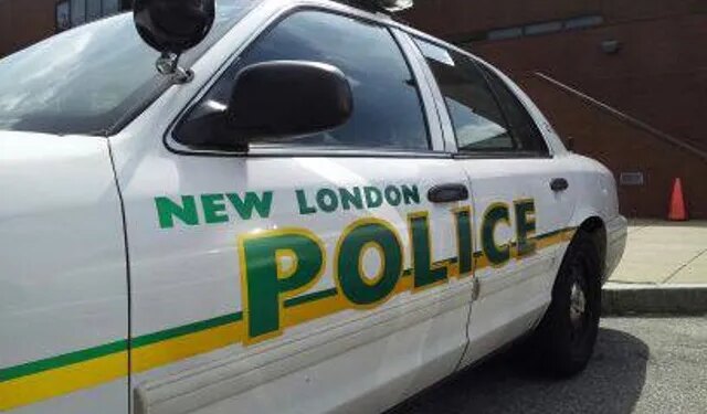 New London police officers rescue two people from water near downtown pier