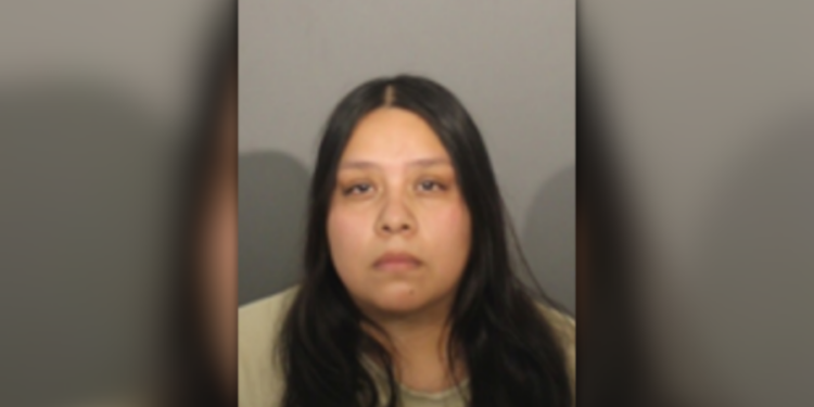 Woman charged with DUI, manslaughter in crash that killed Bridgeport police officer, girlfriend