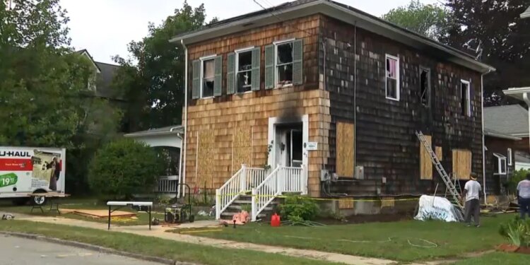 Two retired Lawrence + Memorial Hospital employees remembered after fatal New London house fire