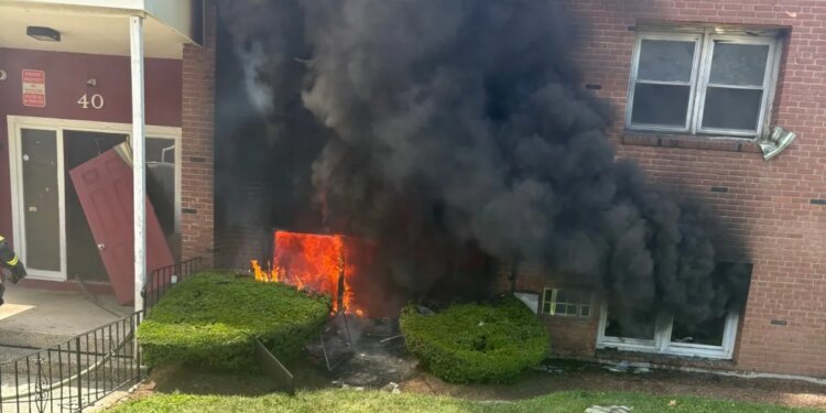 Several people rescued from fire in New Haven apartment building