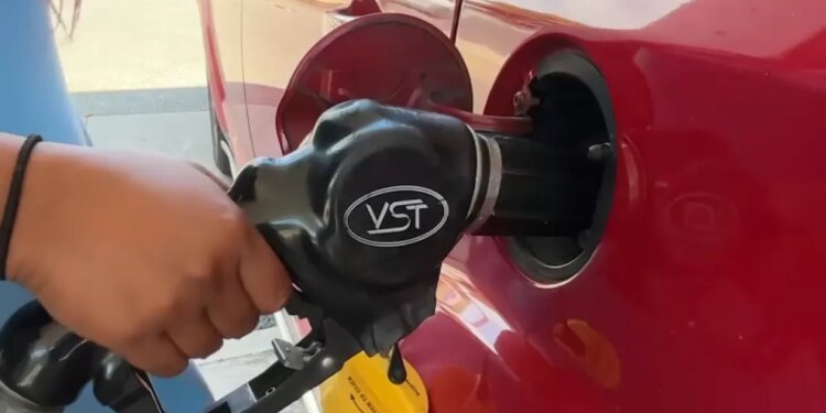 Gas prices hit $4 again after oil soars more than 15% in a week