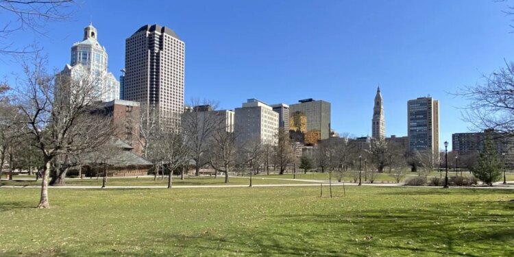 Former Hartford treasurer reportedly accessed treasurer's office, mayor says